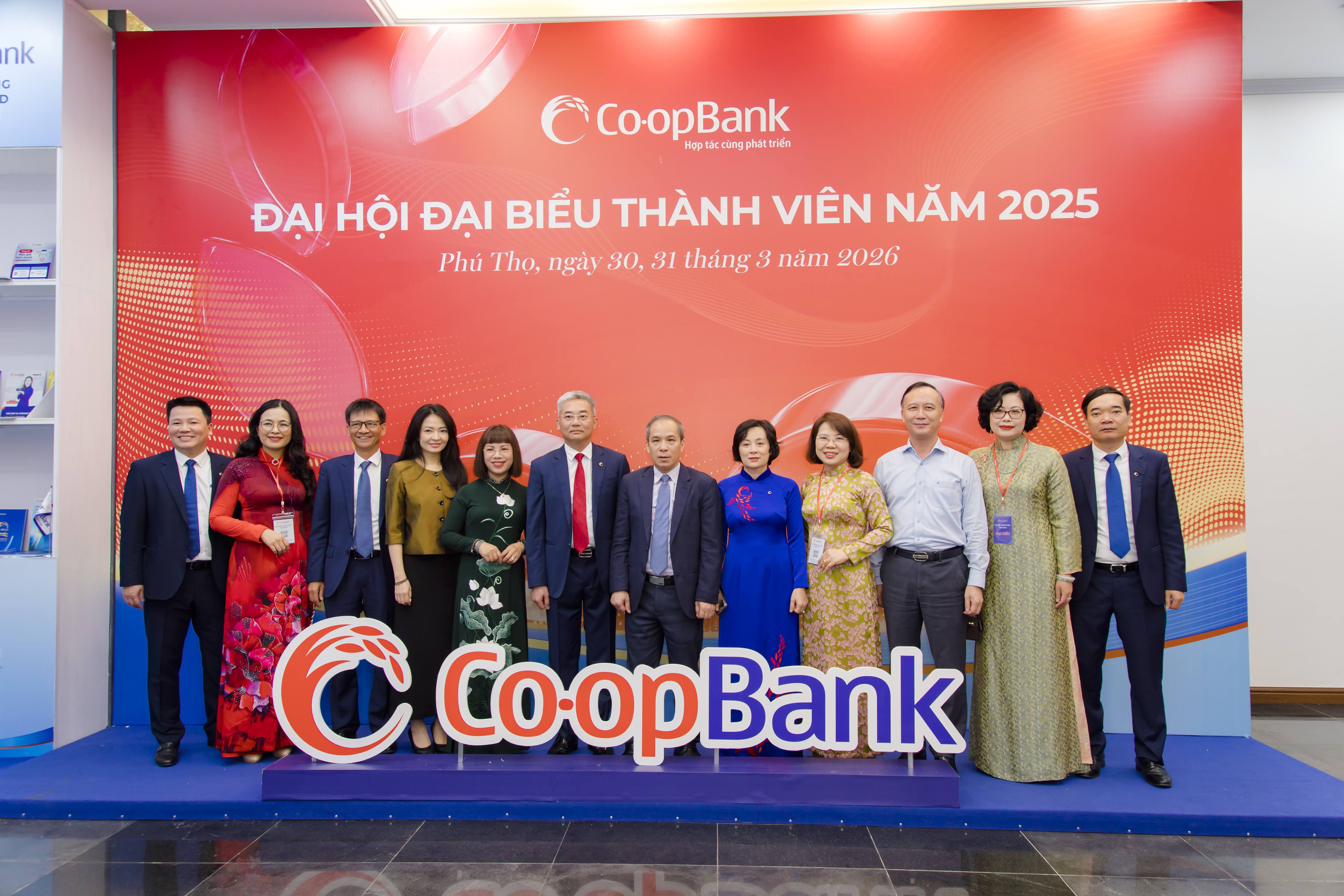 Hình ảnh: Co-opBank - Hành trình khẳng định vai trò trung tâm của hệ thống QTDND số 2