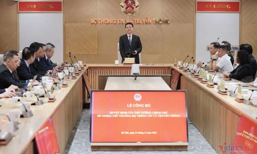 Bộ Thông tin và Truyền thông ban hành quyết định phân công mới công việc giữa Bộ trưởng và 5 thứ trưởng