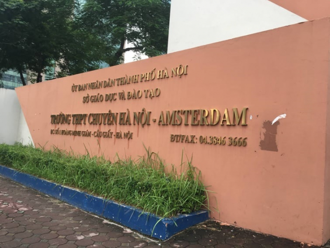 Bộ Giáo dục và Đào tạo không cho phép Hà Nội tuyển lớp thường trong trường chuyên