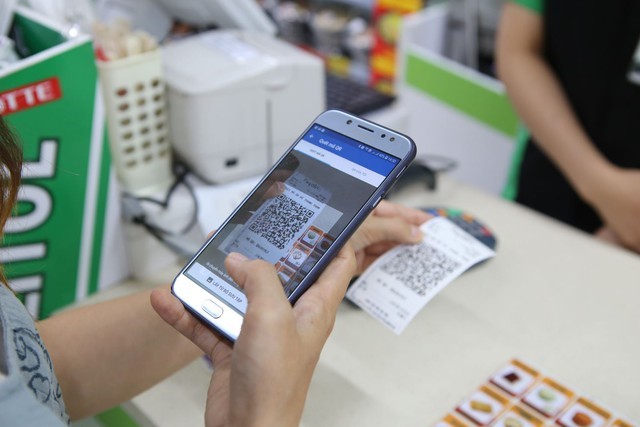 Giải pháp thúc đẩy thanh toán không dùng tiền mặt và số hóa ngân hàng