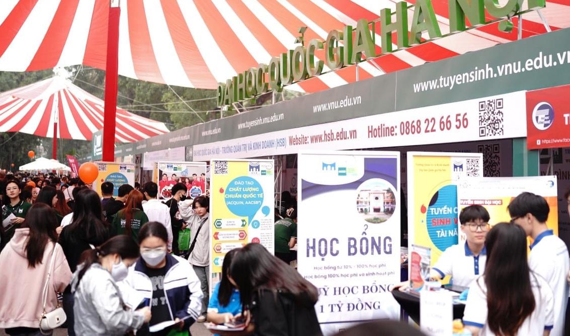 Ai, chip bán dẫn, điện tử viễn thông đang là những ngành \'hot\' giành cho thí sinh