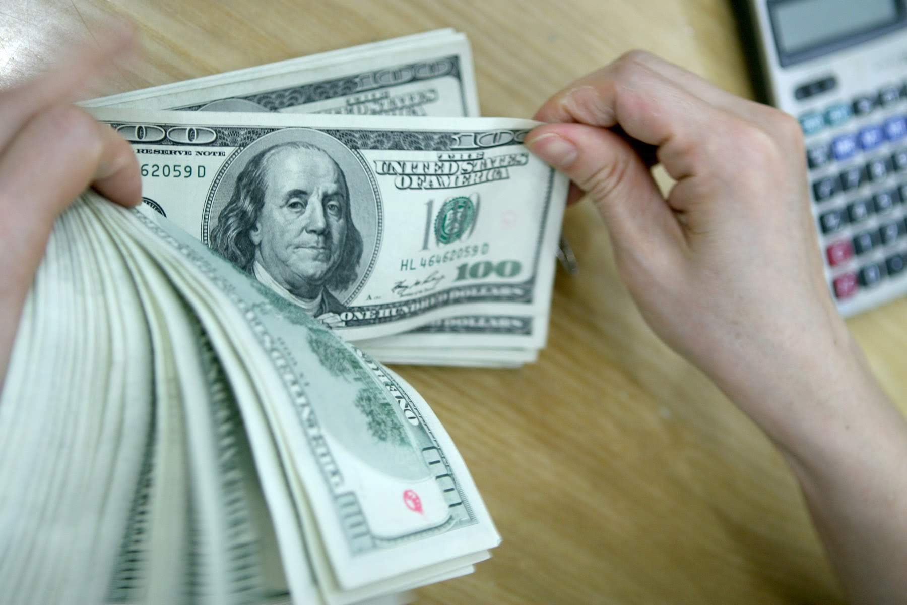 USD ngân hàng đã vượt mốc 25.000 đồng