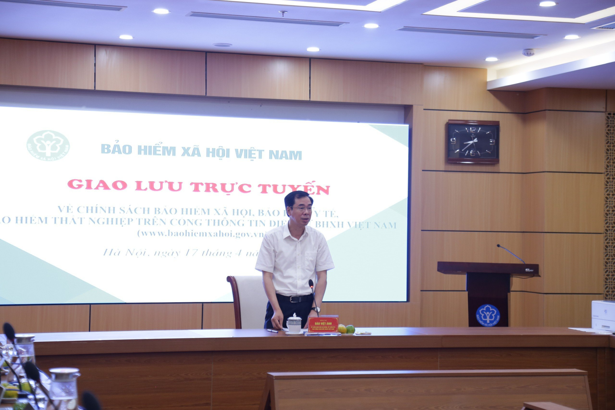 BHXH Việt Nam tổ chức giao lưu trực tuyến về chính sách