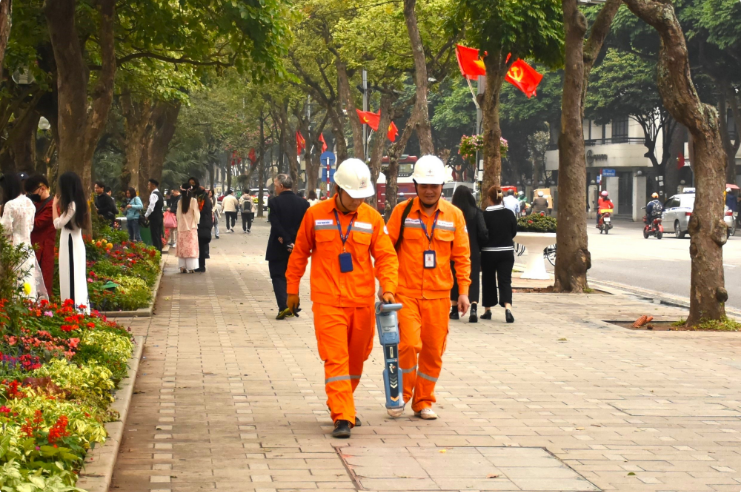 EVNHANOI chuẩn bị sẵn sàng các phương án đảm bảo cung ứng điện trên địa bàn thủ đô