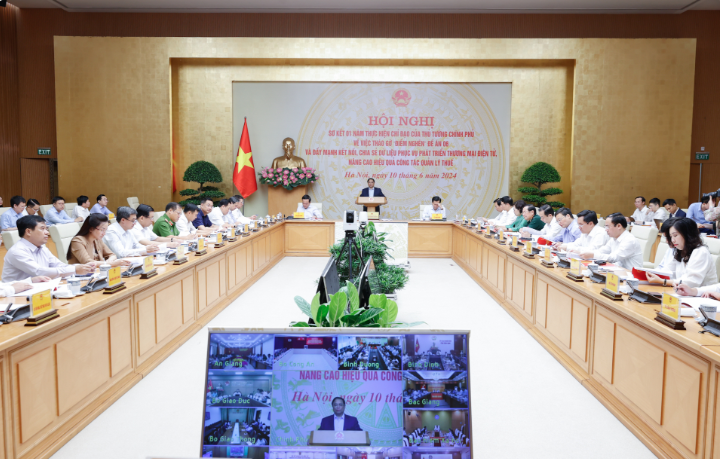 Thủ tướng Phạm Minh Chính: Chủ động, tích cực, sáng tạo trong chuyển đổi số