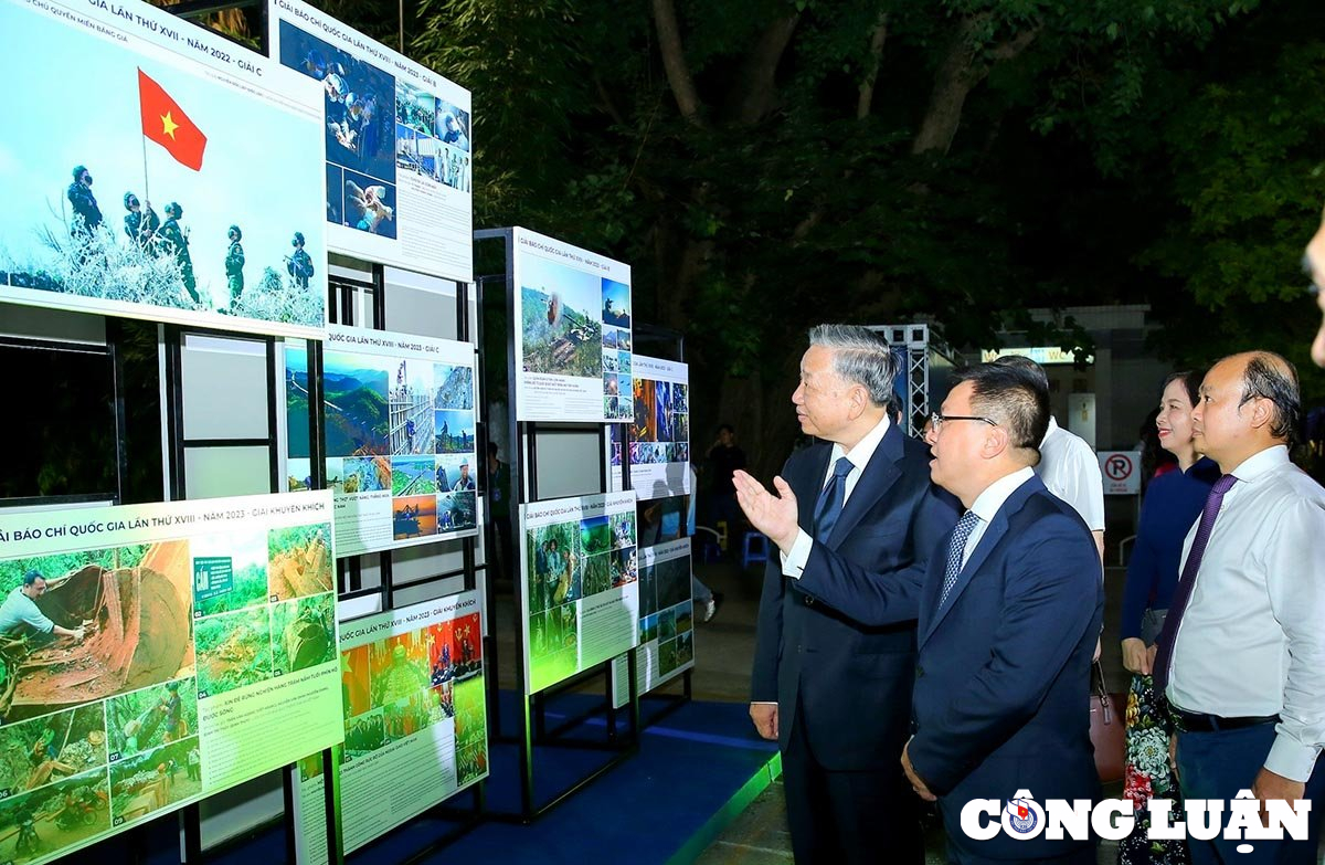 Lễ trao Giải Báo chí Quốc gia lần thứ 18: Đặc sắc, độc đáo, nhân lên niềm tự hào