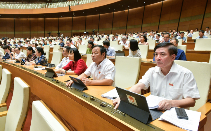 Quốc hội bỏ phiếu thông qua quy định cấm tuyệt đối nồng độ cồn với lái xe