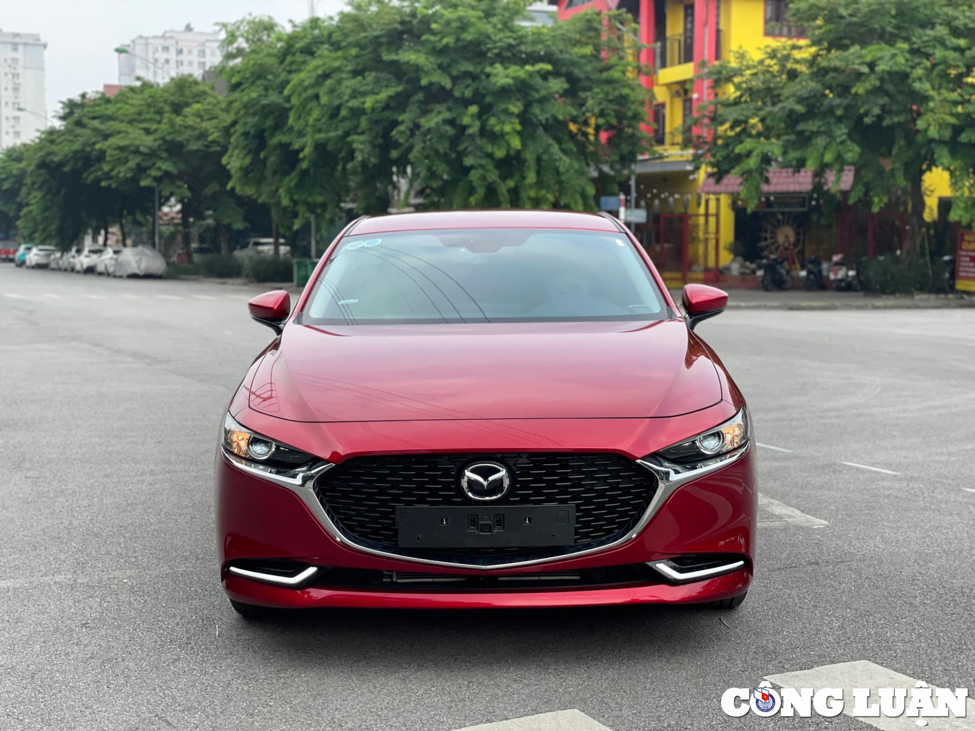 Giá xe Mazda 3 lăn bánh tháng 7/2024: Giảm sâu đua Honda Civic