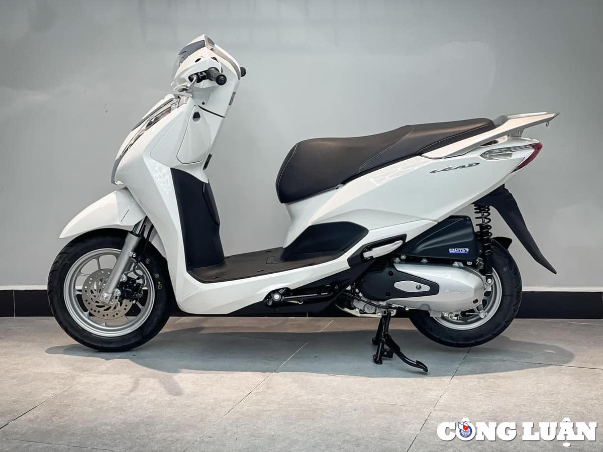 Giá xe Honda Lead tháng 7/2024: Rẻ ngang Honda Vision