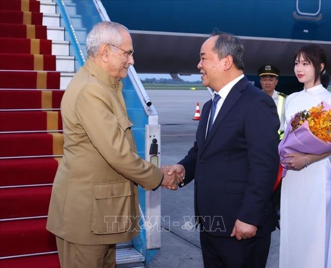 Tổng thống Timor-Leste đến Hà Nội, bắt đầu thăm cấp Nhà nước tới Việt Nam