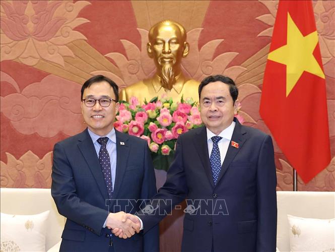 Tiếp tục thúc đẩy hợp tác giữa Việt Nam – Hàn Quốc trong các lĩnh vực công nghệ cao, giáo dục, y tế