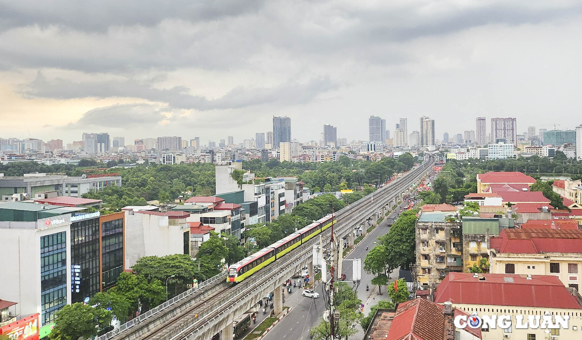 Metro Nhổn - ga Hà Nội đã bắt đầu đón khách