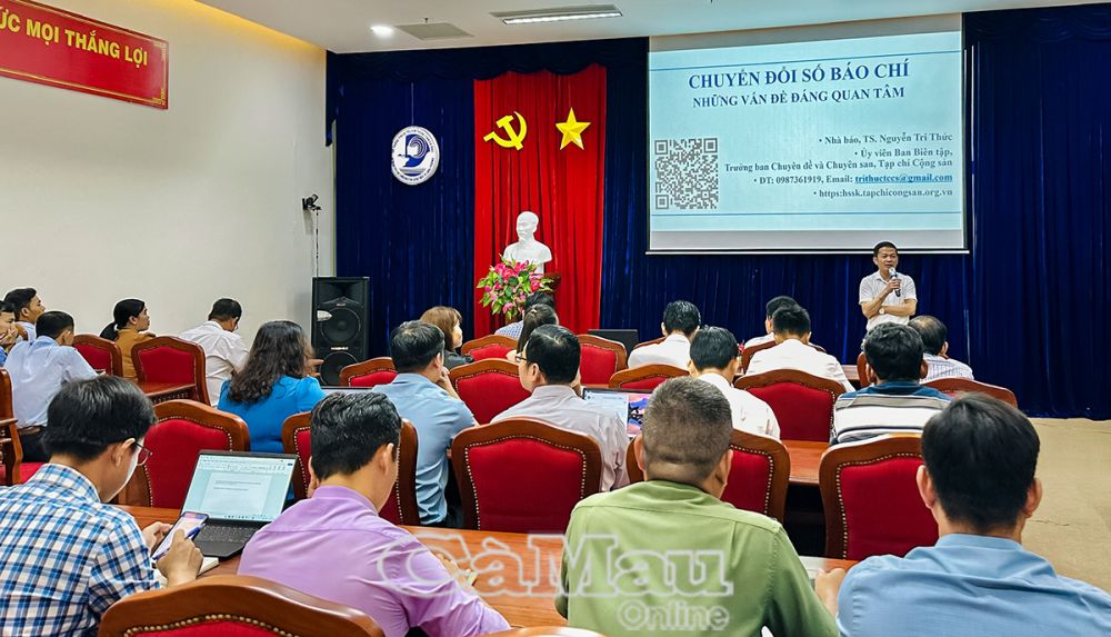 70 phóng viên, nhà báo học tập chuyên đề Chuyển đổi số trong lĩnh vực báo chí - truyền thông