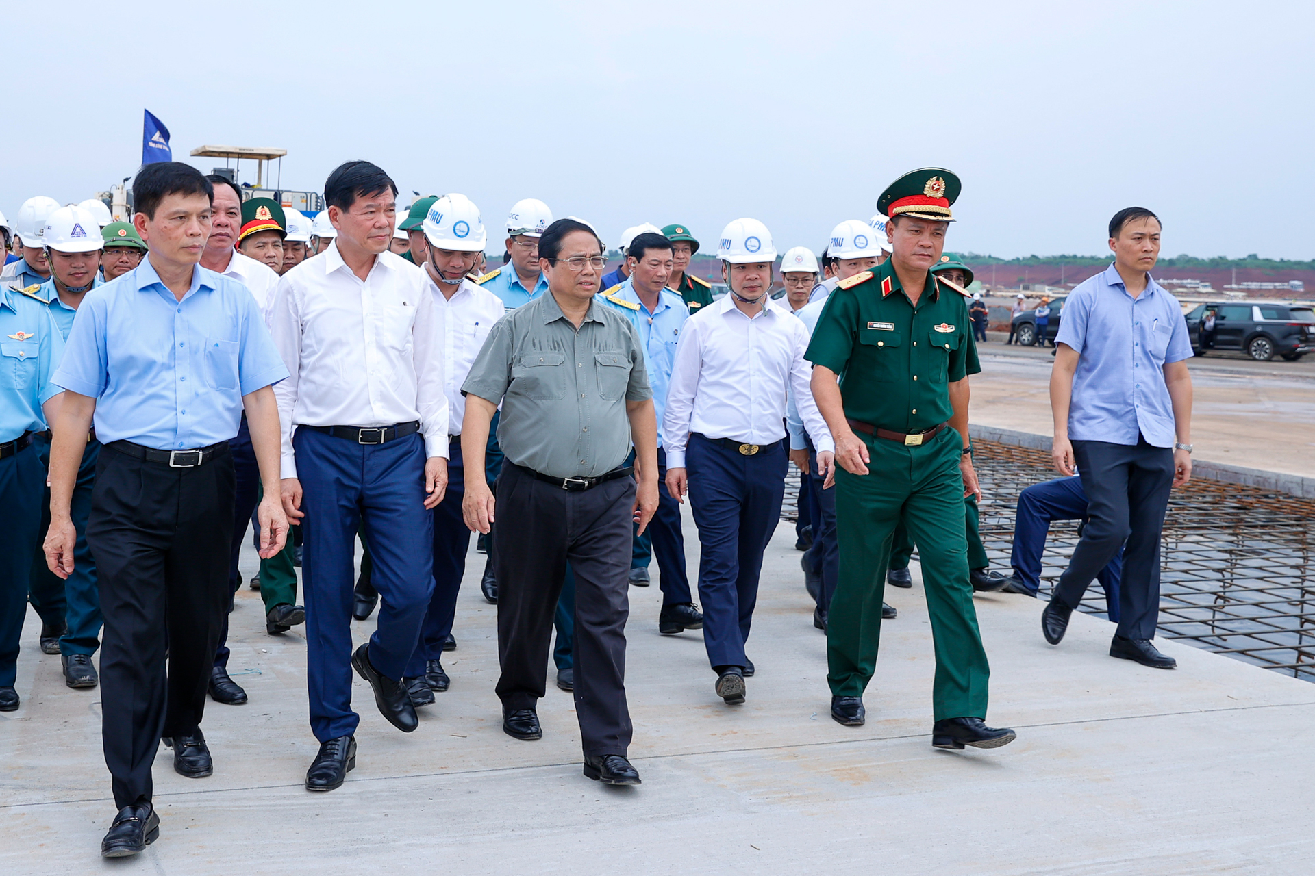 Thủ tướng: Phát động thi đua 450 ngày để dự án sân bay Long Thành về đích vào 31/12/2025
