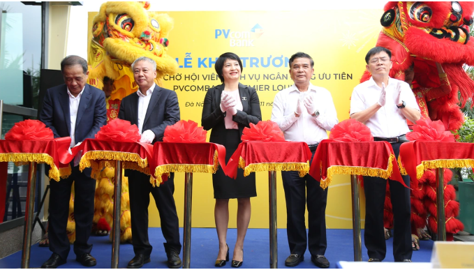 Ra mắt phòng chờ PVcomBank Premier Lounge tại Cảng hàng không quốc tế Đà Nẵng