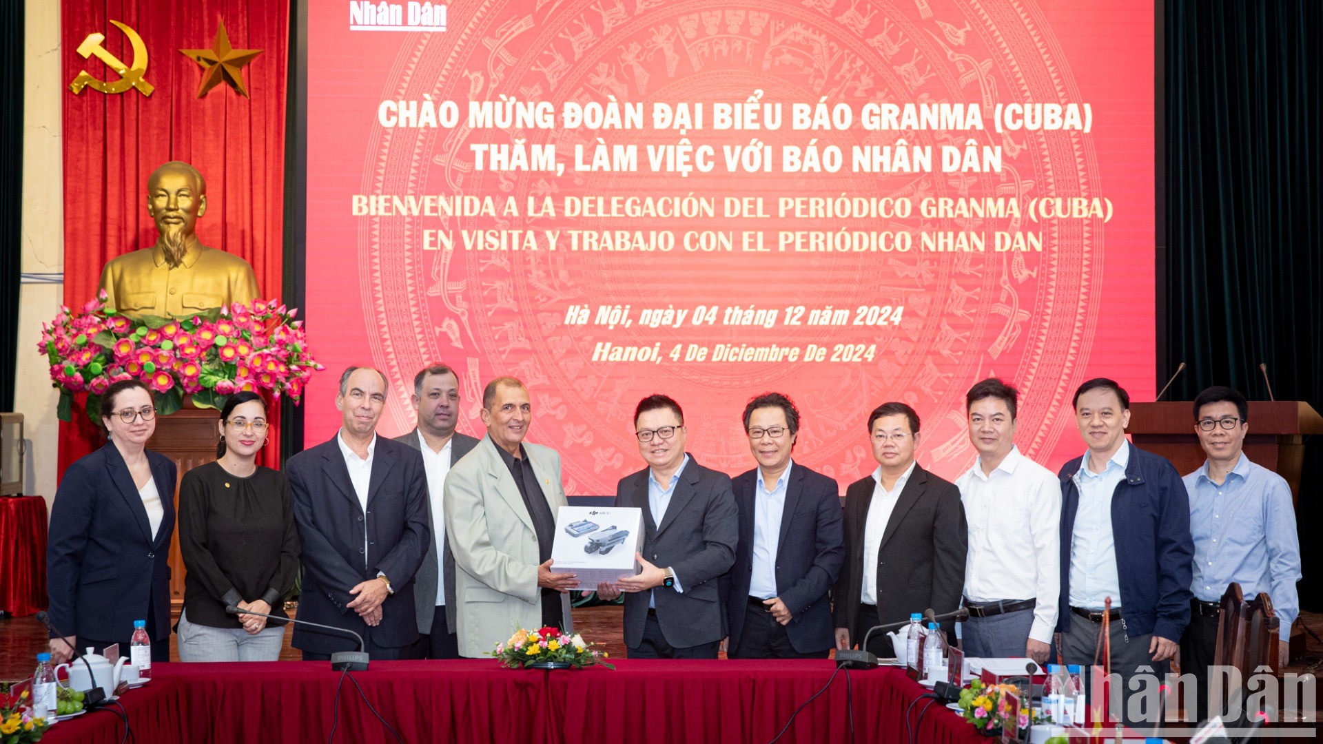 Báo Nhân Dân và Báo Granma phối hợp tổ chức tọa đàm về chuyển đổi số báo chí