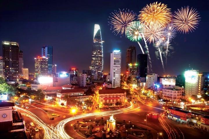 Thủ tướng yêu cầu tổ chức bắn pháo hoa chào mừng năm mới bảo đảm an toàn, tiết kiệm