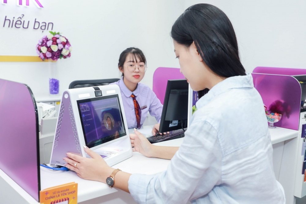 Ngân hàng hỗ trợ khách hàng đẩy nhanh xác thực sinh trắc học