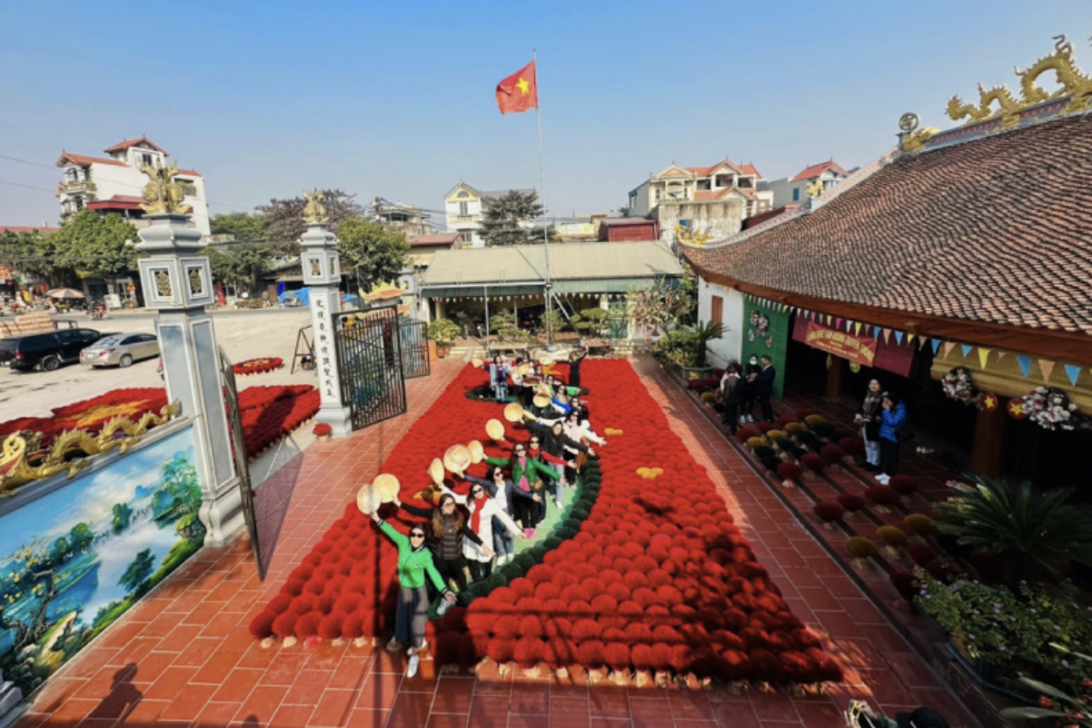 Lượng khách du xuân tăng cao trong dịp Tết Nguyên đán 2025