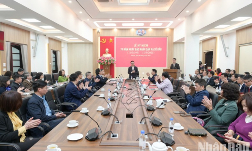 Báo Nhân Dân kỷ niệm 74 năm ra số đầu: Khẳng định vị thế dẫn đầu, tiếp tục đổi mới và vươn tầm
