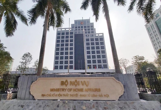 Tạm dừng thực hiện một số nhiệm vụ, công việc liên quan đến đơn vị hành chính các cấp