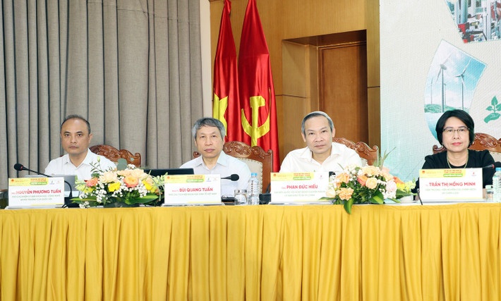 Gỡ nút thắt giúp doanh nghiệp chuyển đổi xanh