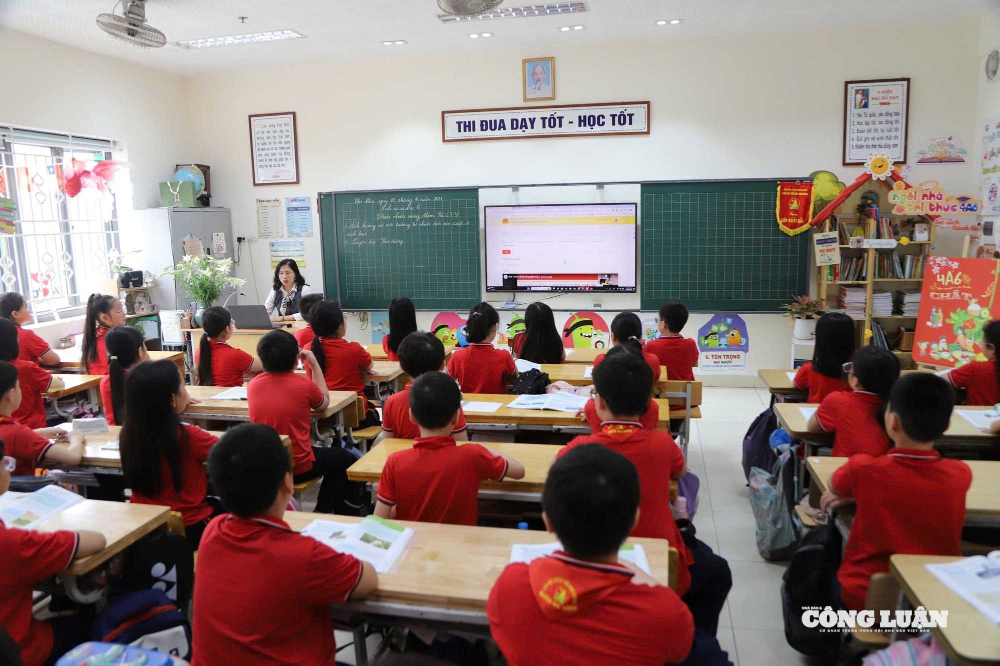 \'Bình dân học vụ số\': Từ lời hiệu triệu của Tổng Bí thư đến phong trào hưởng ứng trong toàn dân