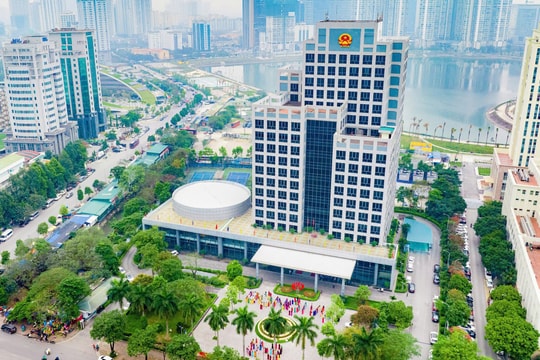 Bộ Nội vụ đốc thúc khẩn trương kiện toàn nhân sự cấp xã