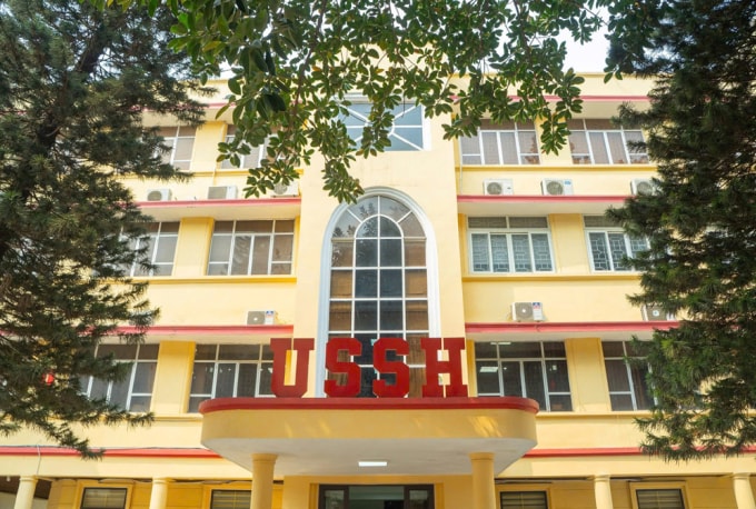 Trường Đại học Khoa học Xã hội và Nhân văn dừng xét tuyển tổ hợp C00 ở 15 ngành, khối D66 bị loại khỏi tuyển sinh