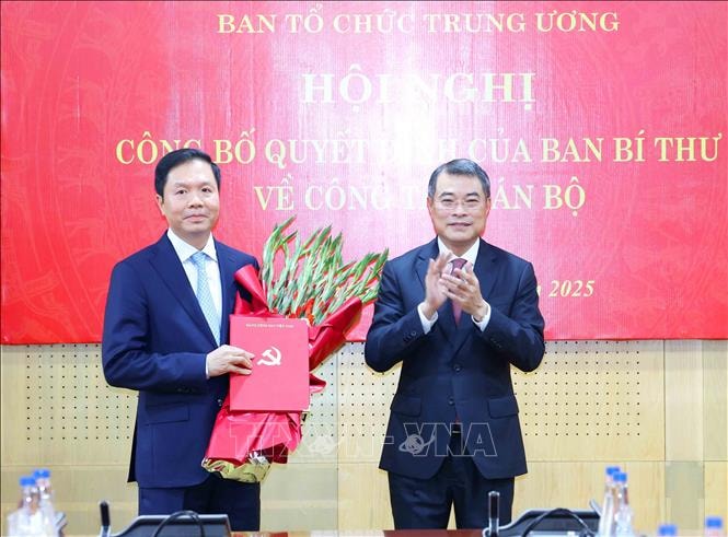 Ban Bí thư điều động, bổ nhiệm Phó Trưởng Ban Tổ chức Trung ương trước thềm Đại hội XIV