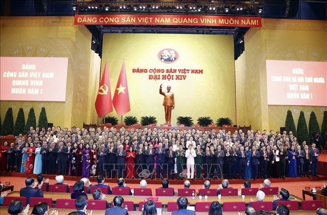 Bộ Chính trị phân công Ủy viên Bộ Chính trị khoá XIV tham gia Ban Bí thư khoá XIV