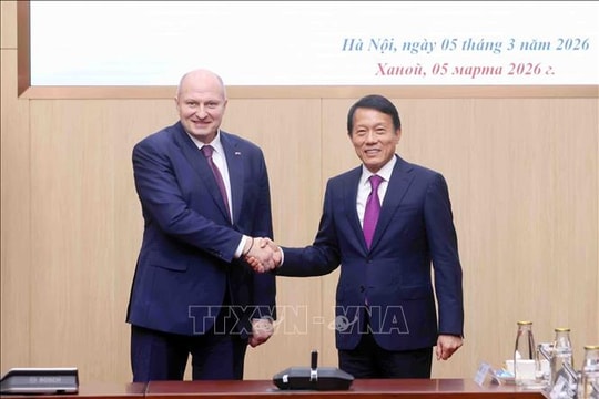 Thúc đẩy hợp tác giữa Bộ Công an Việt Nam và Bộ Tình trạng khẩn cấp Liên bang Nga