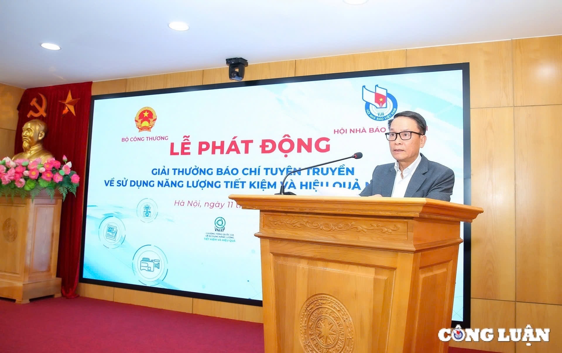Báo chí trong bài toán năng lượng: Kết nối chính sách, phản ánh bất cập và thúc đẩy hành vi sử dụng hiệu quả