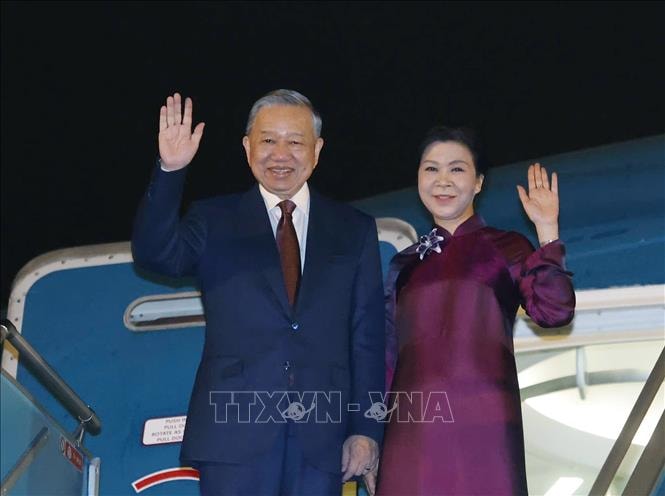 Tổng Bí thư, Chủ tịch nước Tô Lâm và Phu nhân lên đường thăm cấp Nhà nước đến Trung Quốc