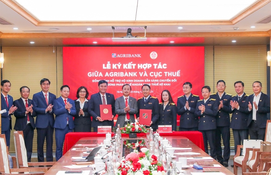 Agribank đồng hành cùng hộ kinh doanh: Kê khai thuế dễ dàng – Chuyển đổi doanh nghiệp vững vàng