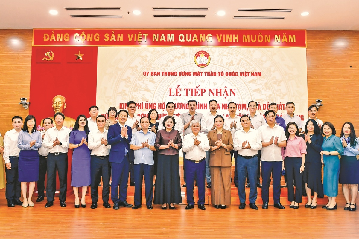 Thi đua đồng hành cùng đất nước tiến vào kỷ nguyên mới