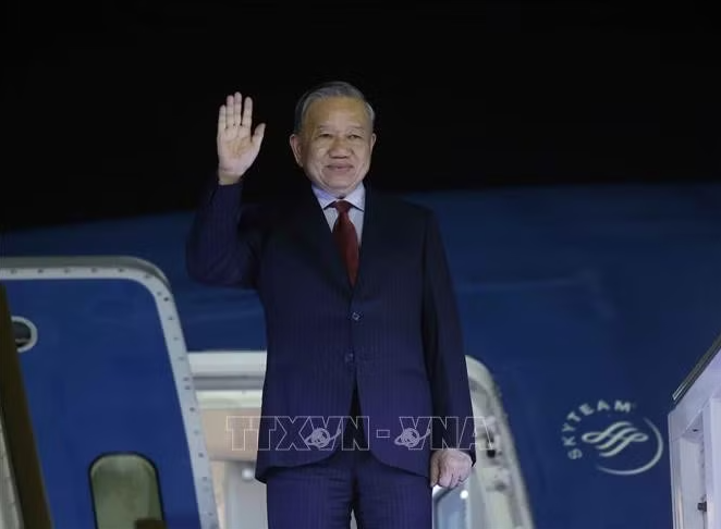 Tổng Bí thư, Chủ tịch nước Tô Lâm bắt đầu thăm cấp Nhà nước Cộng hòa xã hội chủ nghĩa dân chủ Sri Lanka
