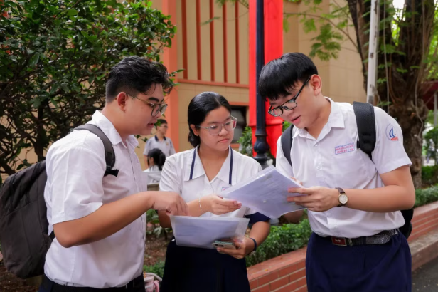 Sẵn sàng cho kỳ thi tốt nghiệp THPT quy mô lớn nhất từ trước tới nay