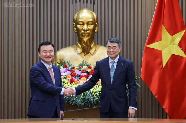 Thủ tướng Lê Minh Hưng: Đưa Việt Nam từ \'cứ điểm sản xuất\' thành \'cứ điểm công nghệ\' của Samsung