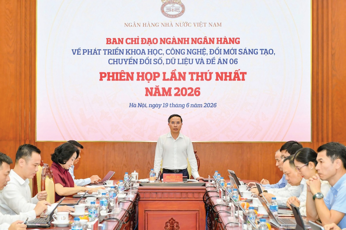 Thắp lửa cho khát vọng số ngành Ngân hàng